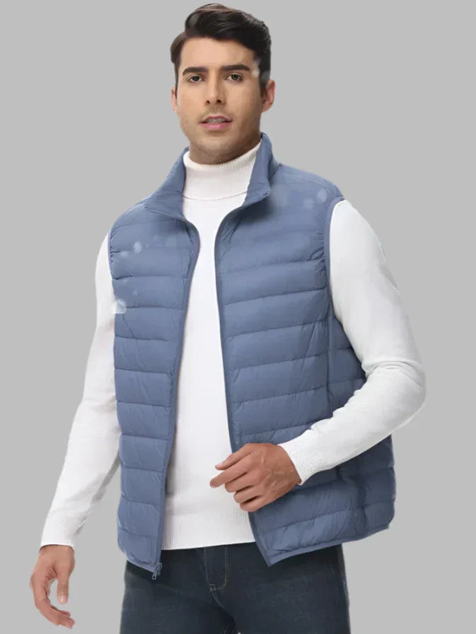 Kamizelka pikowana męska w pełnej długości prezentująca regular fit i minimalistyczny design