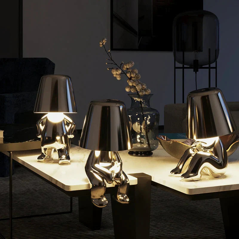 Lampa akcentowa LED w formie figurki z kloszem i akumulatorem USB