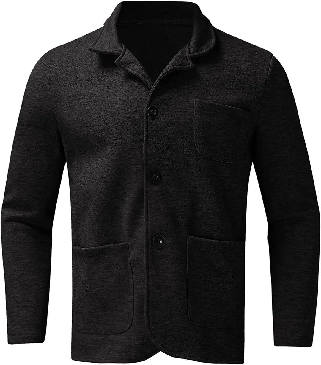 Nowoczesna marynarka męska regular fit, noszona przez mężczyznę w stylizacji casual