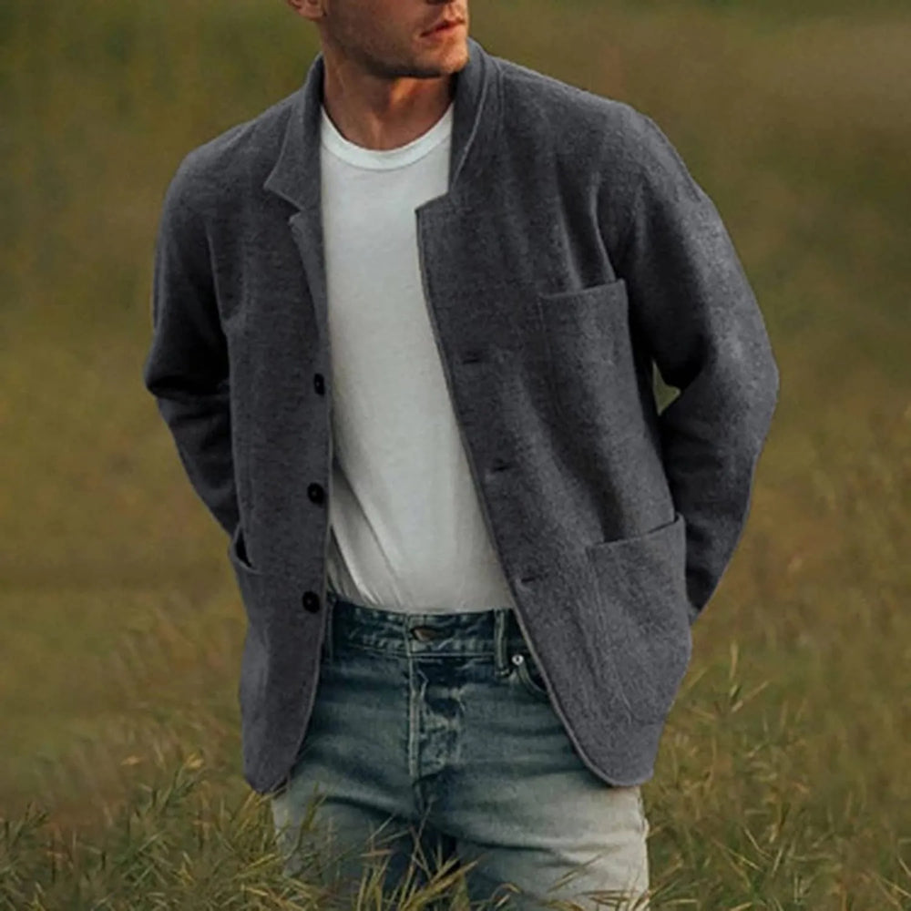 Męska marynarka casual w fasonie regular fit z kieszenią na piersi i długimi rękawami