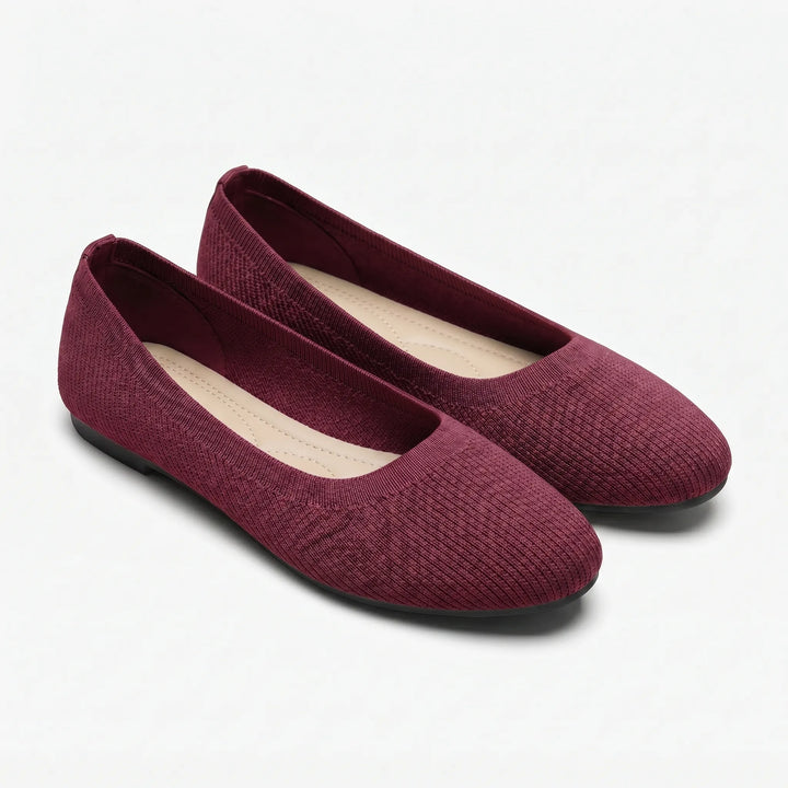 Wsuwane baleriny damskie z elastyczną cholewką w szarym odcieniu widok z przodu