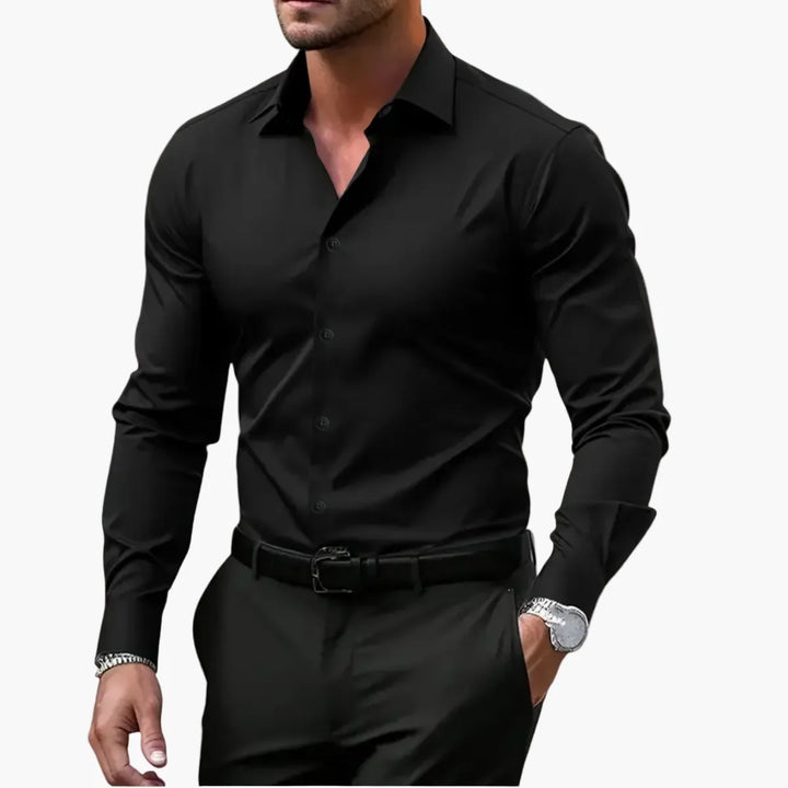 Męska koszula slim fit w kolorze grafitowym z kołnierzykiem i pełną listą guzików od góry do dołu