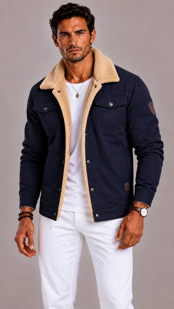 Męska kurtka khaki z kołnierzem sherpa i kieszeniami naszywanymi w stylu casual