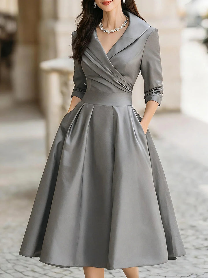 Elegancka sukienka wieczorowa midi z kołnierzem w stylu retro