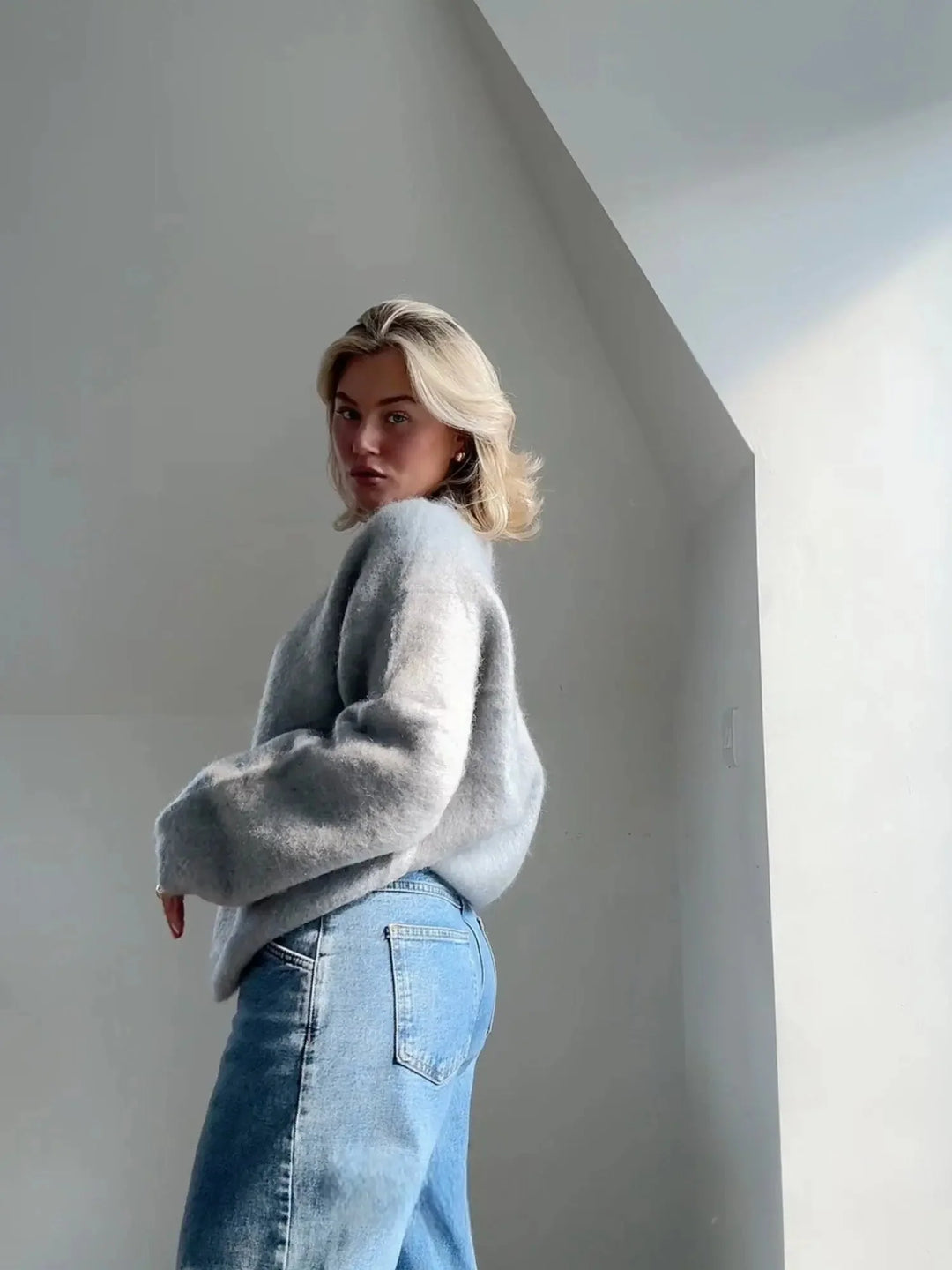 Sweter damski mohair oversized w trzech kolorach burgund krem szary