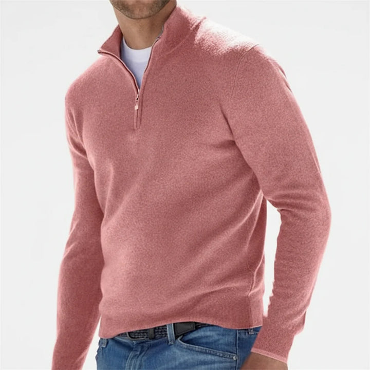 Sweter męski z zamkiem quarter-zip w kolorze różowym, długi rękaw, gładka dzianina, widok z przodu