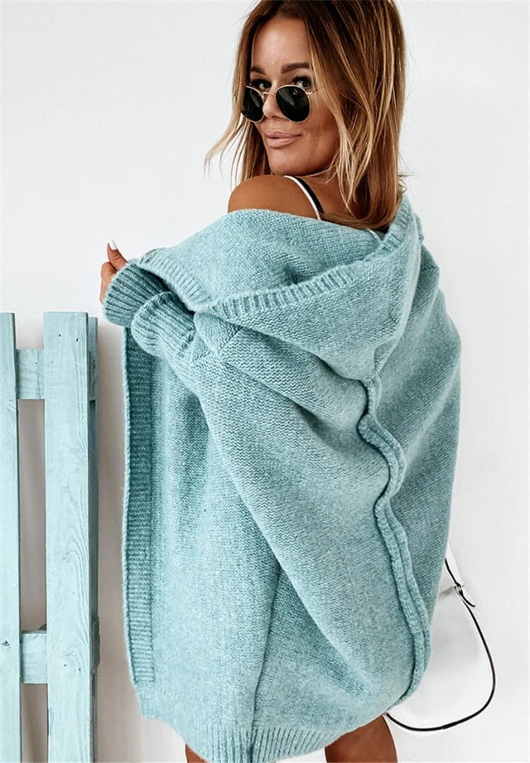 Sweter oversize damski rozpinany z długimi rękawami i prążkowanymi brzegami w casualowym wydaniu