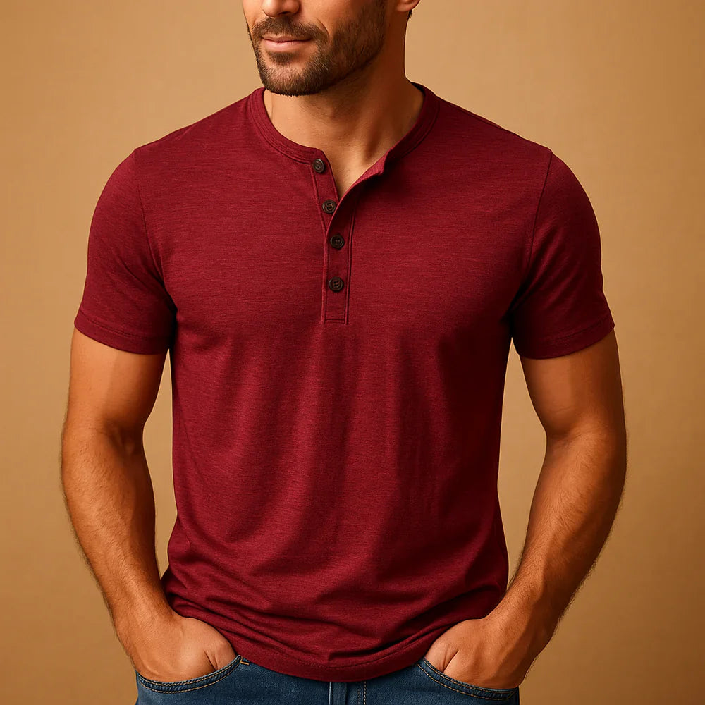Męski t-shirt henley w kolorze niebieskim dopasowany krój z dekoltem z guzikami