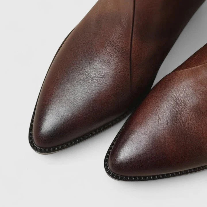 Women's ankle boots with versatile design suitable for casual and formal styling