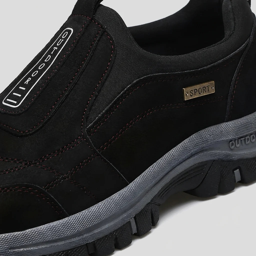 Czarne buty do chodzenia unisex z wyprofilowanym podparciem łuku stopy