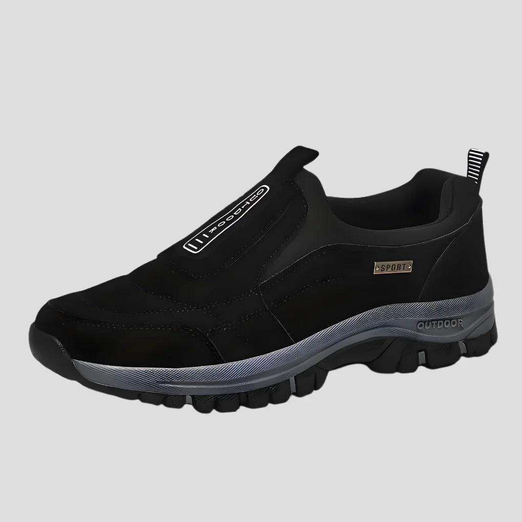 Buty do chodzenia unisex z bieżnikiem zapewniającym przyczepność na mokrych nawierzchniach