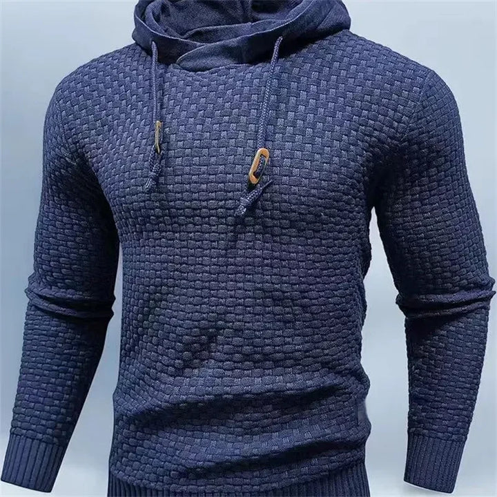 Męska bluza pullover z kapturem w jasnoszarym odcieniu z teksturowanym splotem na całej powierzchni