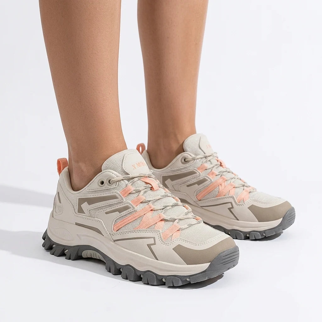 Damskie Buty Trekkingowe Sportowe – Wygodne Sneakersy Outdoor w kolorze beżowo-brzoskwiniowym z antypoślizgową podeszwą i sznurowaniem