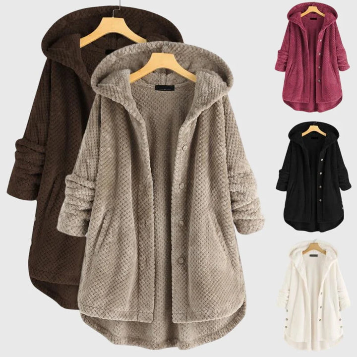 Biała kurtka damska z kapturem fleece w luźnym oversized kroju z kieszeniami